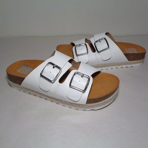 DV Dolce Vita Size 7 M CARTHER White Slide Sandals New Women's Shoes